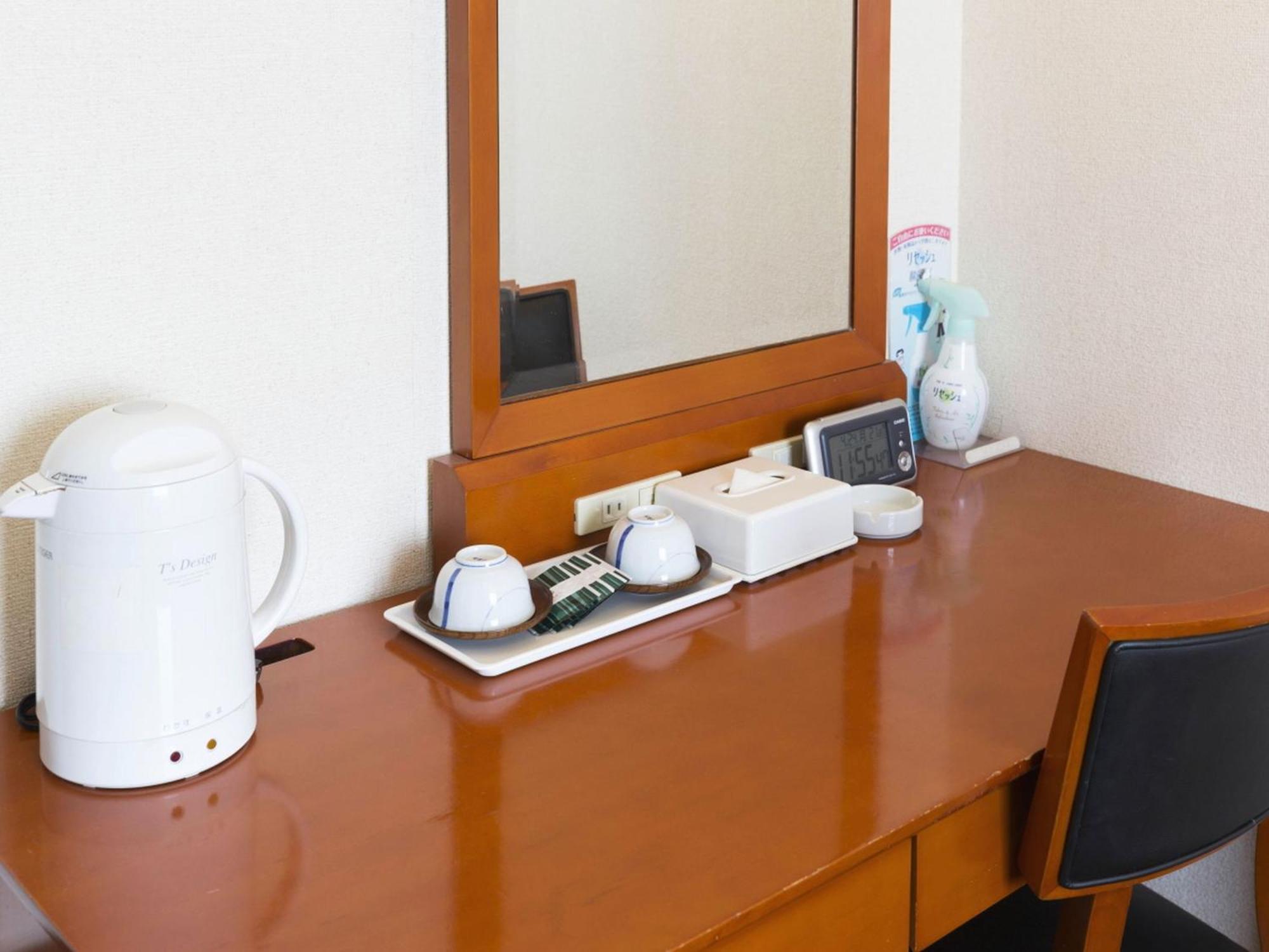 Hotel Minatoya Kōchi Quarto foto